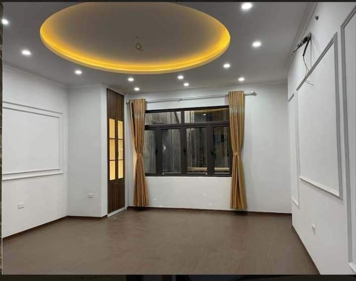 Cực Hiếm Bán Nhà Thái Hà, Đống Đa, Ôtô, Thang Máy, DT 55m2, MT 5.2m, 5 Tầng, Nhỉnh 11Tỷ