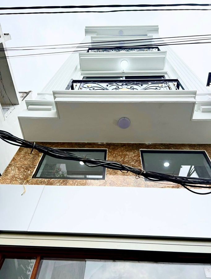 NHÀ MỚI TỰU LIỆT - 55M2 5 TẦNG - NGÕ THÔNG 3 GÁC