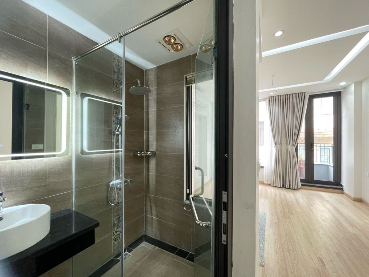 Bán Nhà Mặt Phố Yên Hòa. Cầu Giấy. Ô Tô. Vỉa Hè. Thang Máy. DT 45m2. 7 Tầng. Giá 14,45 Tỷ.