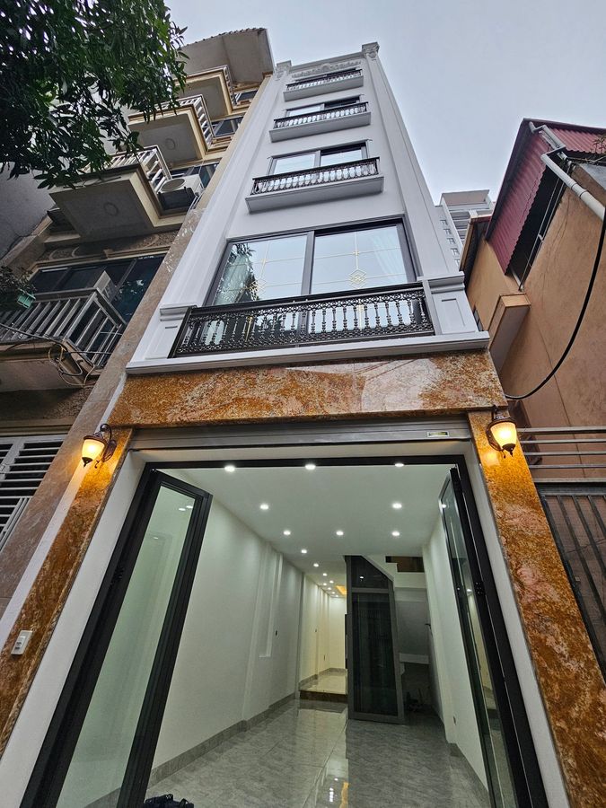 Bán Nhà Khương Đình 52m2 ô tô thang máy ngủ trong nhà hơn 9 tỷ