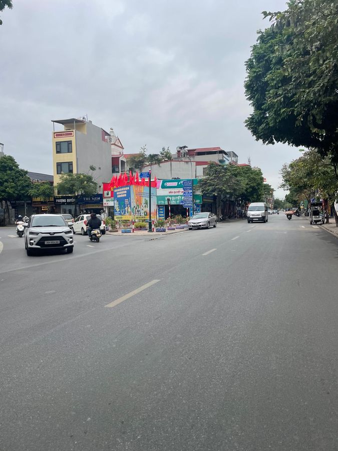 BÁN ĐẤT PHỐ SÀI ĐỒNG 45M2 MT 3.8M GIÁ 6.5 TỶ Ô TÔ – KD