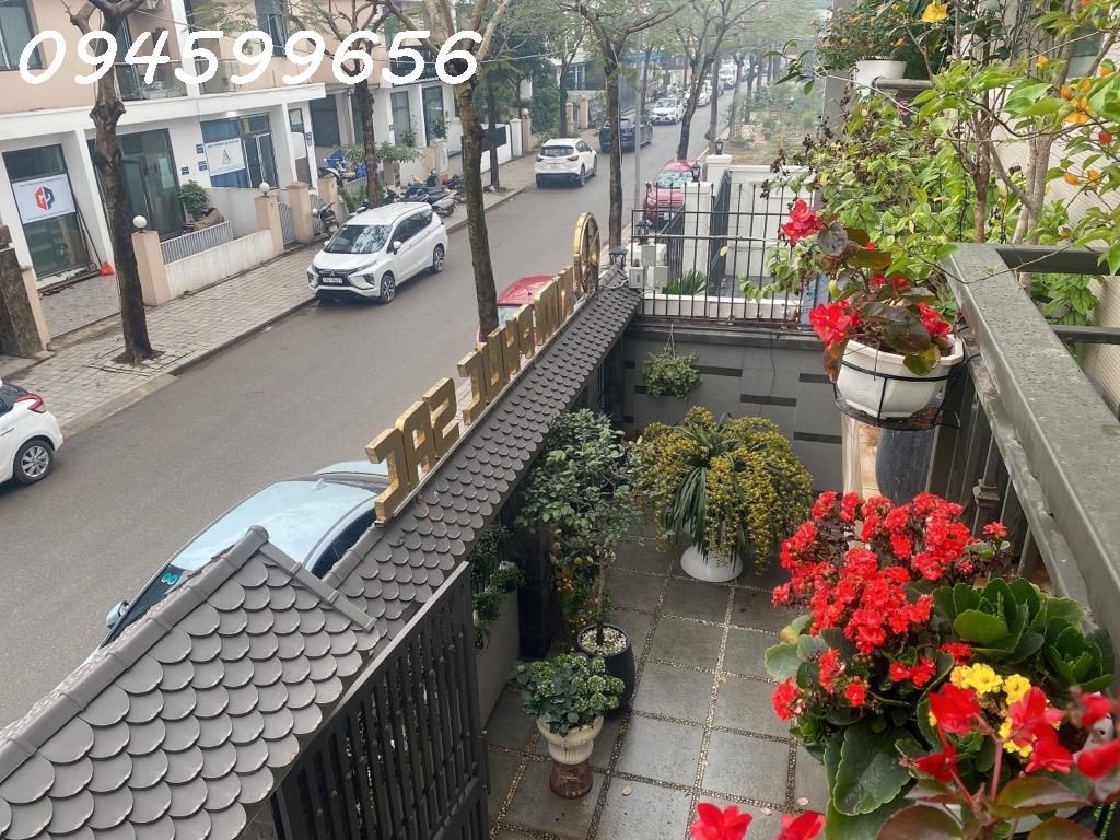 Bán biệt thự Mỹ Đình, 4 thoáng, siêu hiếm, 200m mt 12m, lh 0945996567