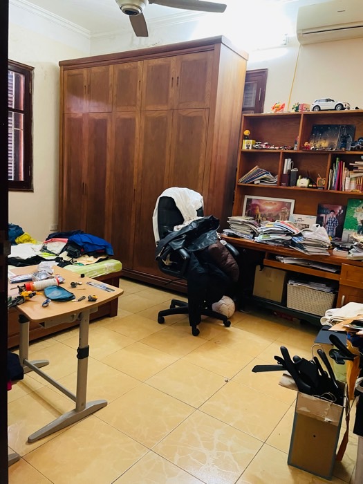 Bán nhà phân lô ô tô Hoàng Quốc Việt Cầu Giấy 12 tỷ.