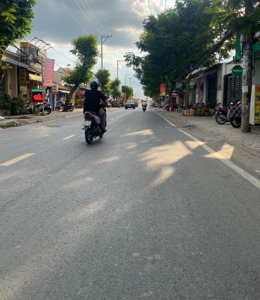 Bán nhà mặt tiền Nguyễn Bình, Phú Xuân, Nhà Bè, DT 155m2 x 2 tầng (5x32), Giá hơn 9 tỷ thương lượng