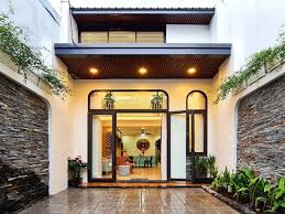 Bán nhà Đặng Tiến Đông đẹp ở luôn 38m2x4 tầng KCBT, gần mặt phố chỉ 4,7 tỷ