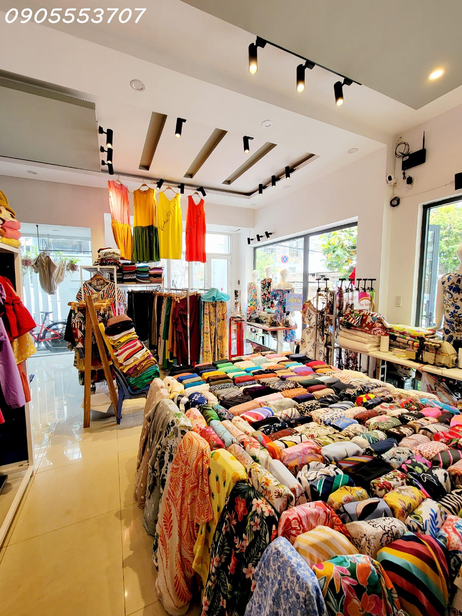 Nhà đẹp LÔ góc AN THƯỢNG, MỸ AN, Ngũ Hành Sơn, ĐN. DT hơn 80m2 mà chỉ 8,x tỷ( x bé)