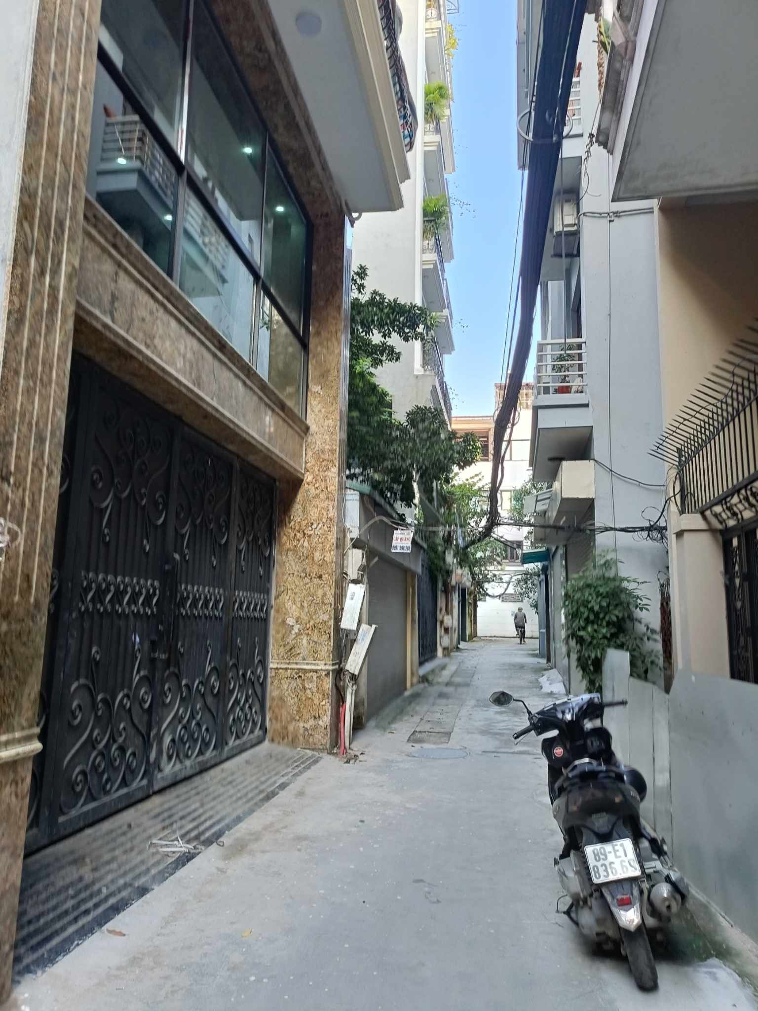 Bán nhà mặt ngõ khu Vip Liễu Gia Ba Đình gara thang máy Diện tích 112m2, tầng, MT 6.1m, giá 38 tỷ