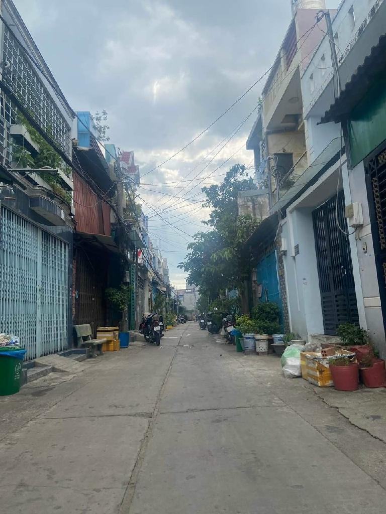 Bán nhà gần Nguyễn Thị Tú, Bình Tân, 53m2, 2 tầng, hẻm rộng 6m, giá 3tỷ5