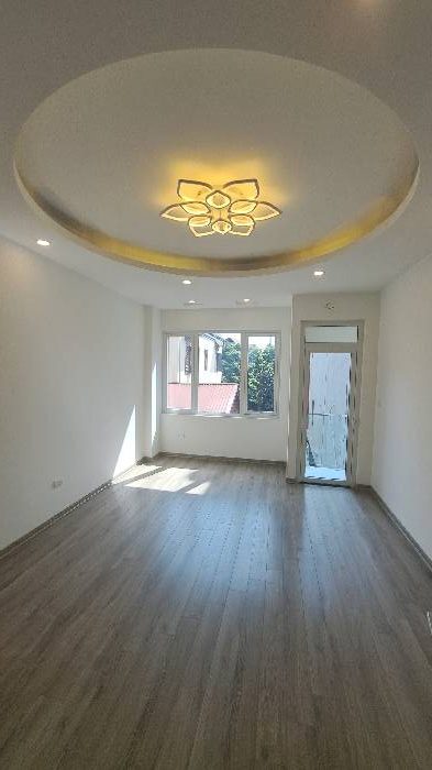 Em Phương Bán nhà Bạch Mai, ô tô lùi tận cửa, nhà mới xây cực đẹp full nội thất, gần phố, giá chỉ 5 tỷ