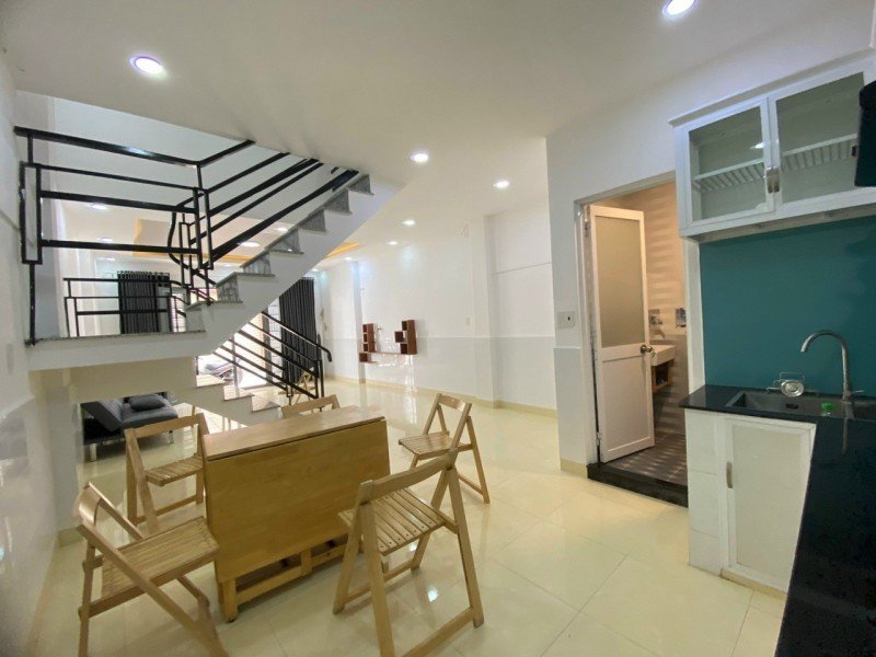 Bán nhà hẻm Tô Hiến Thành, Quận 10 căn góc HXH chỉ nhỉnh 6.7 tỷ