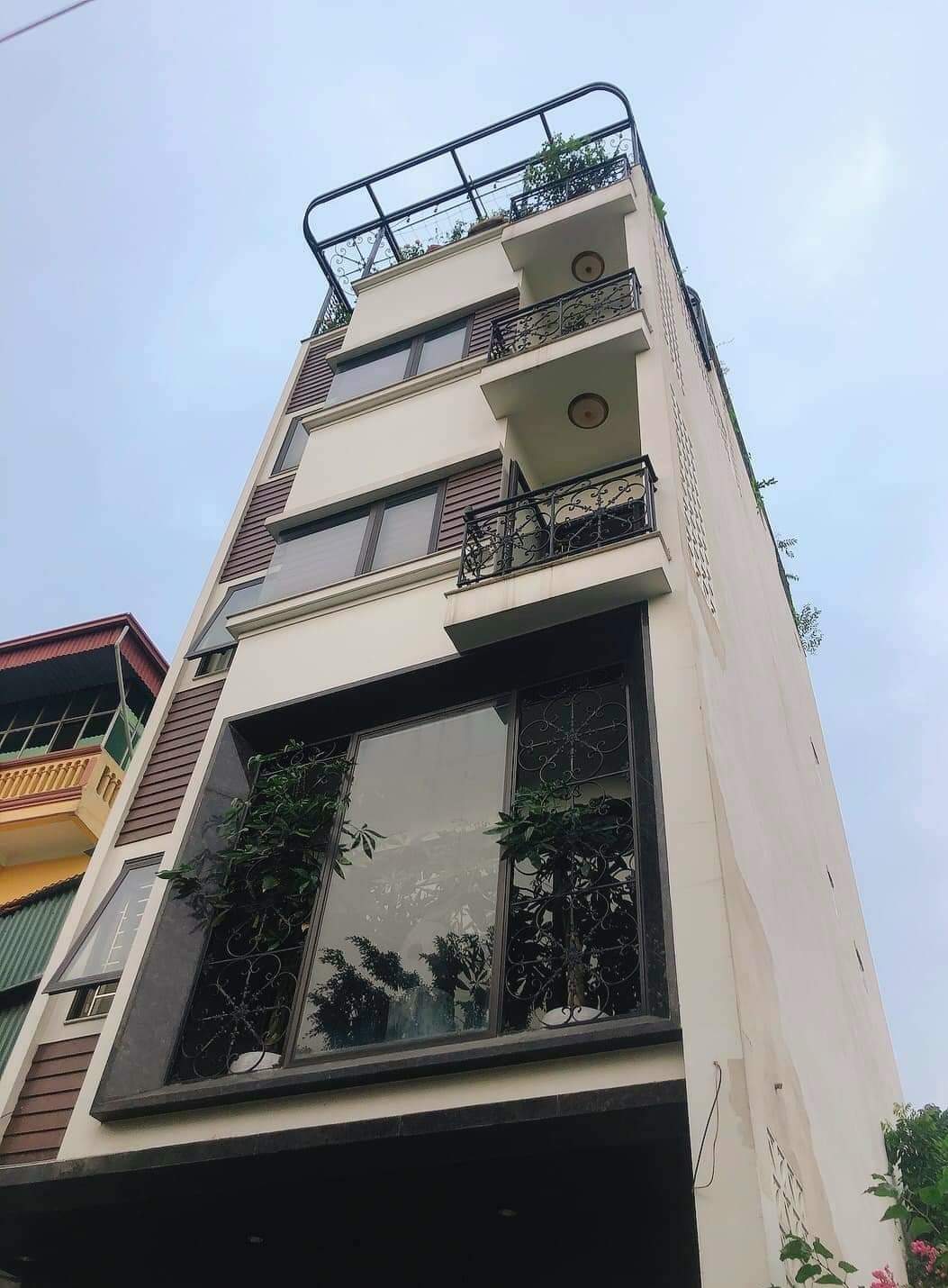 BÁN NHÀ MẶT PHỐ GẦN HỌC VIÊN TÀI CHÍNH - BẮC TỪ LIÊM - 4 TẦNG - DT70M2 - MT4M- GIÁ 13 TỶ - KINH DOANH SẦM UẤT NHẤT KHU