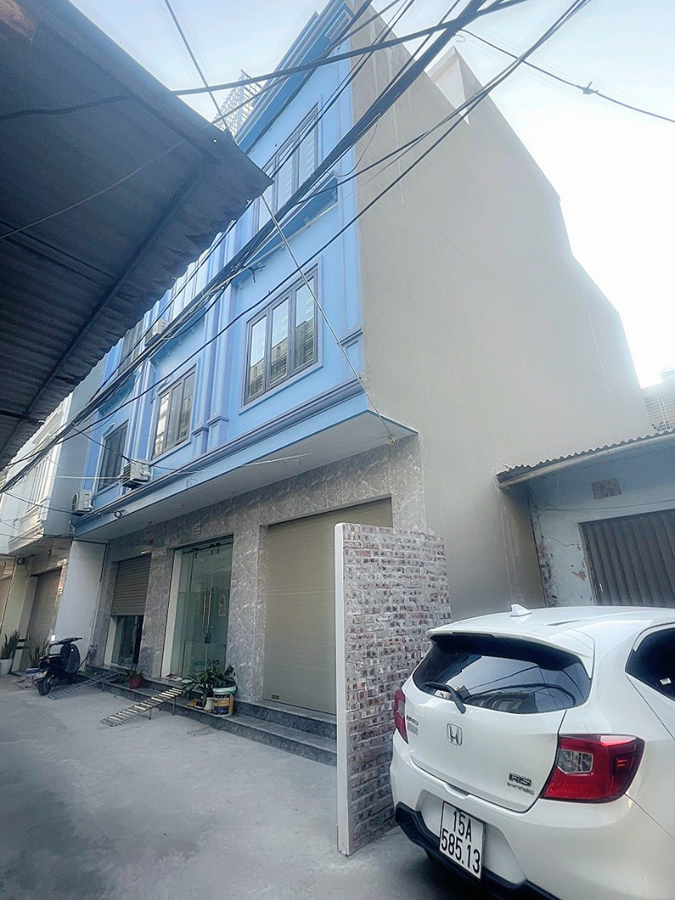 Bán nhà Đông Trung Hành diện tích 50m 4 tầng GIÁ 3 tỉ ô.tô đỗ cửa, gần Lê Hồng Phong