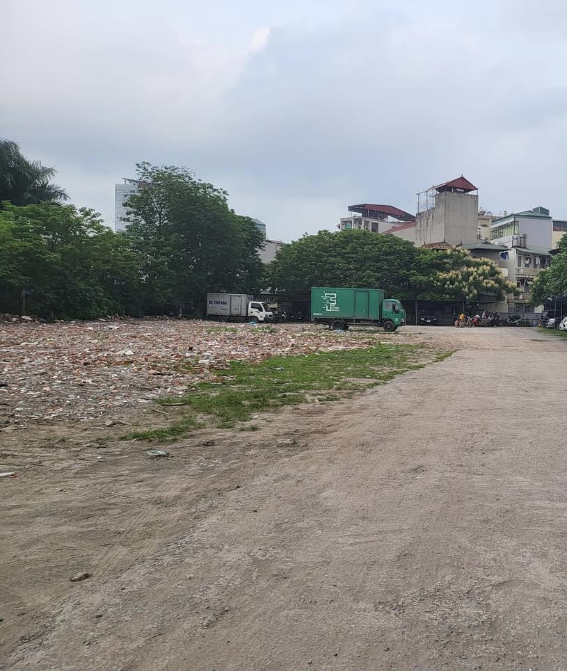 Bán đất mặt đường Nguyễn Khoái - Hoàng Mai, container vào đất, xưởng / xây nhà máy, 9.800m2, 150 tỷ