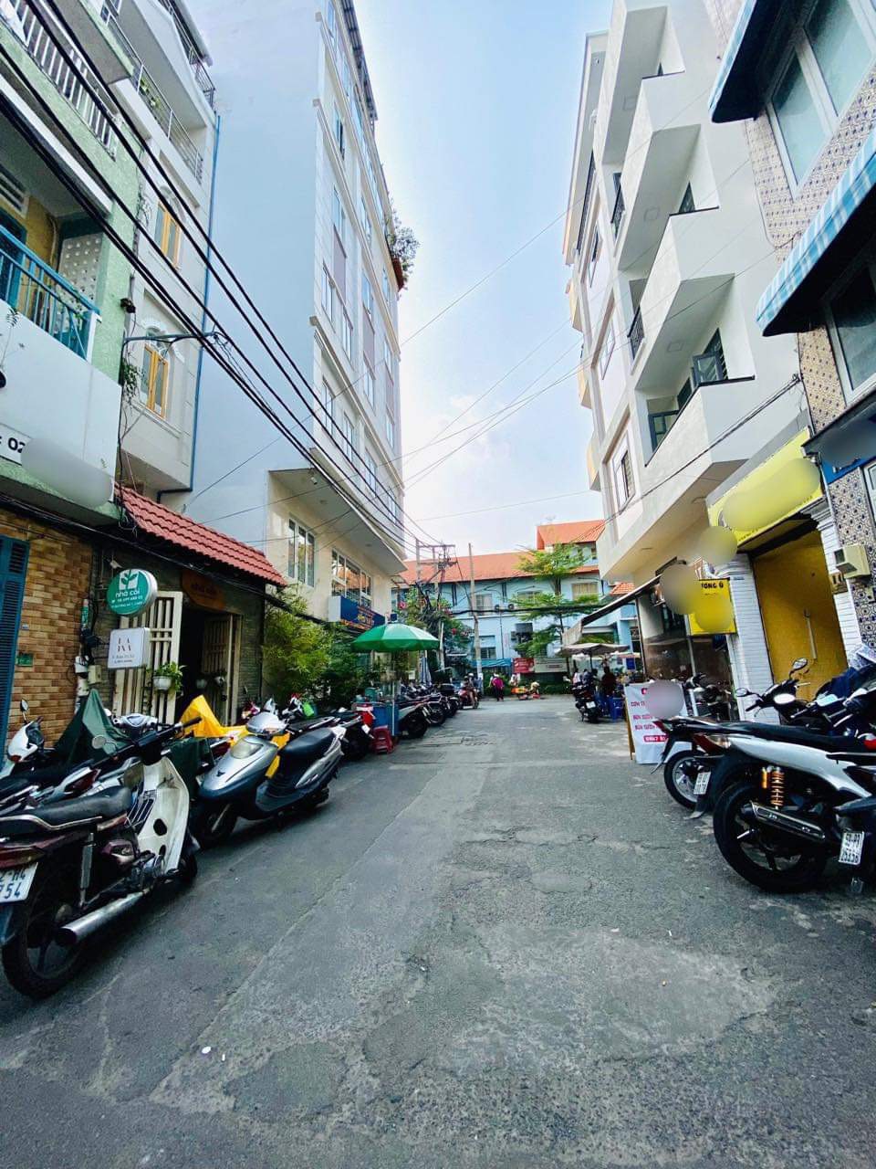 Bán Nhà Mặt Tiền Cư Xá Đô Thành Quận 3, Khu VIP, Ngang Lớn, 5 Lầu, 4 P.Ngủ Nhỉnh 9 Tỷ TL