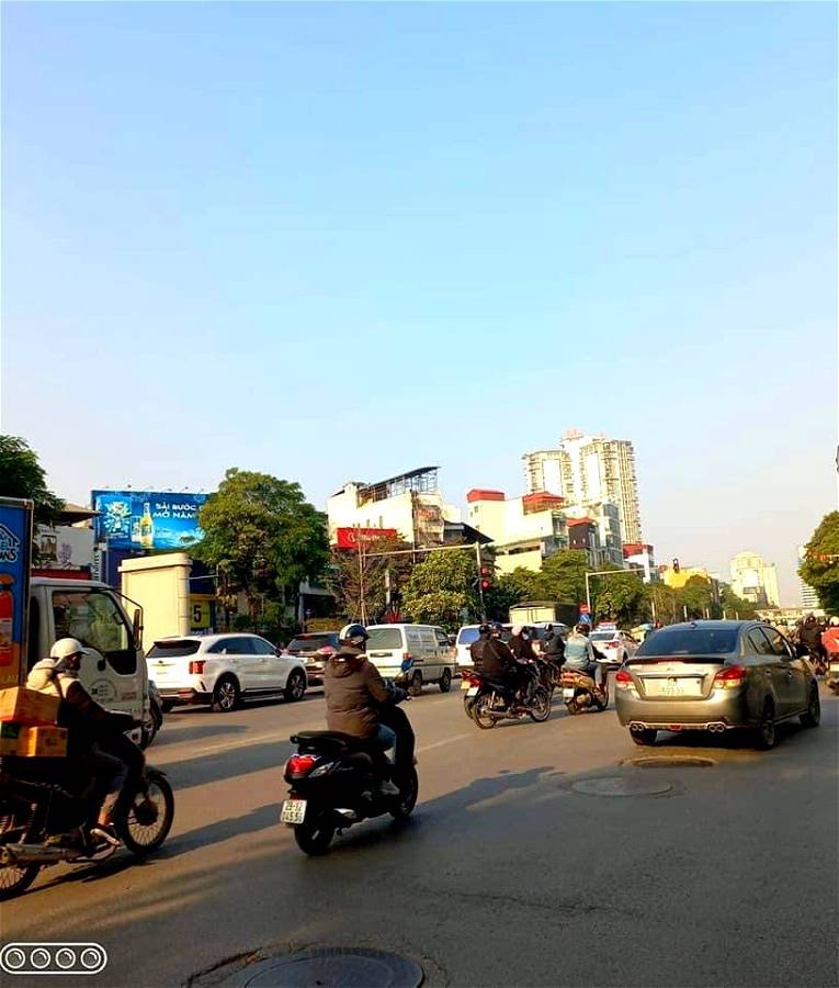 Bán Nhà Mặt Phố Trần Duy Hưng Quận Cầu Giấy. 65 Mặt Tiền 5m Nhỉnh 33 Tỷ. Cam Kết Ảnh Thật Mô Tả Chính Xác. Chủ Cần Bán