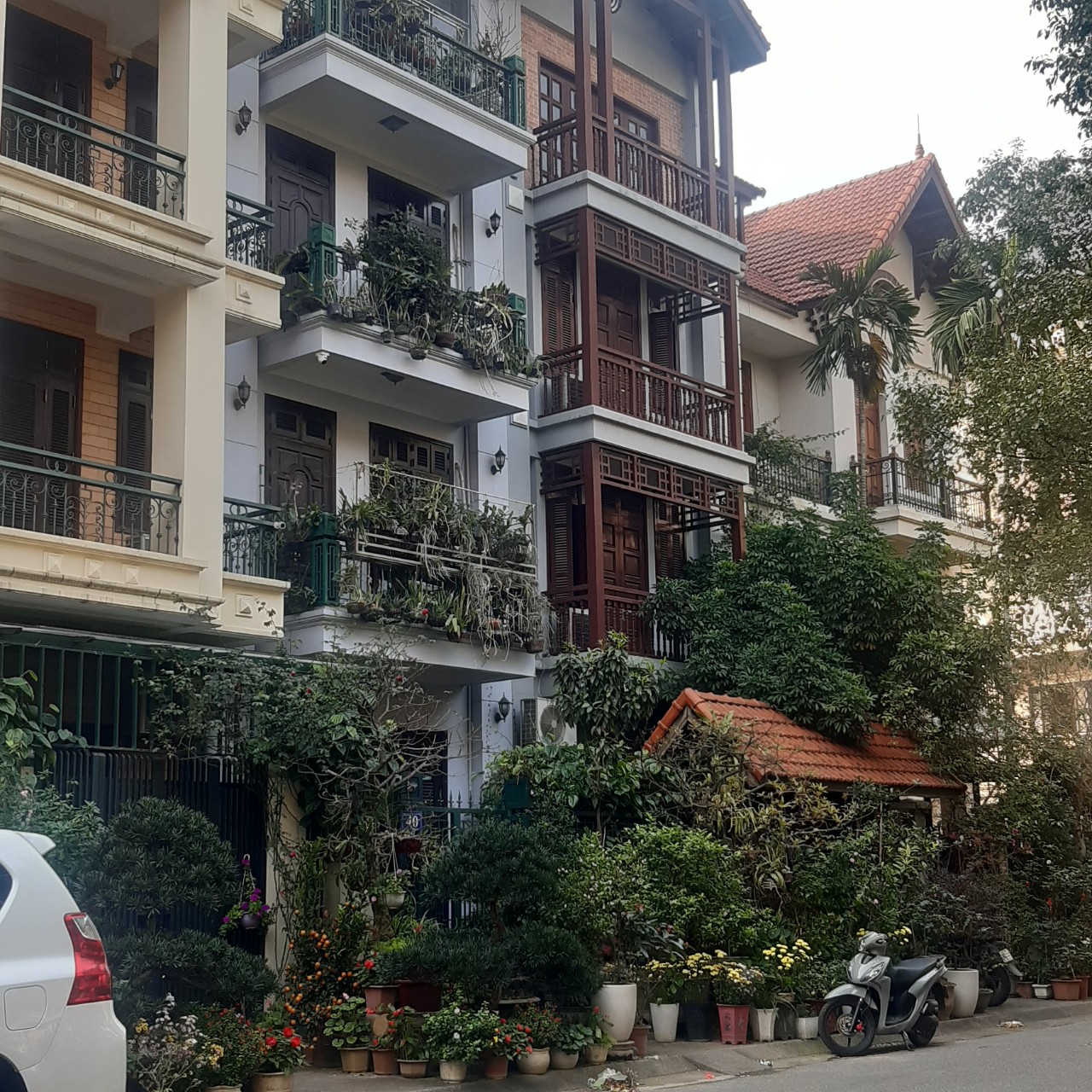 Bán nhà phân lô Đội Cấn 55m 5 tầng ô tô đỗ cửa 11 tỷ