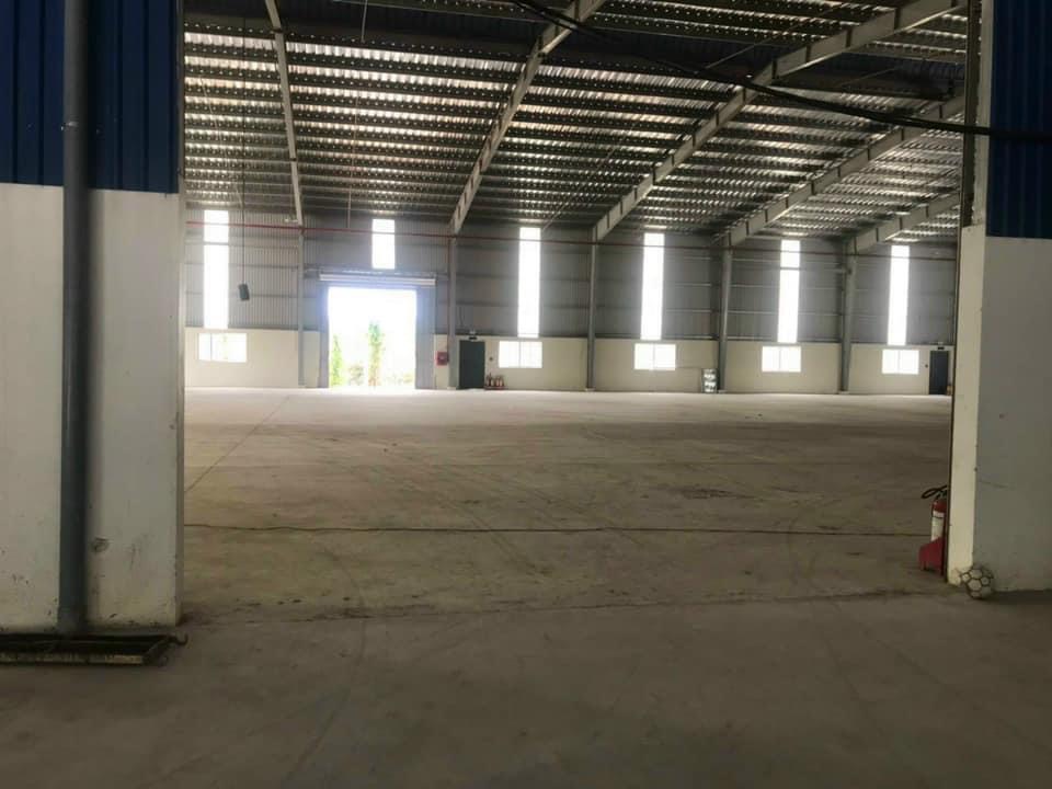 Bán xưởng kcn Đất Cuốc, Tân Uyên,Đất SKK trả tiền 1 lần. DT 10786m2.Gía 36 tỷ.LH 0366632092