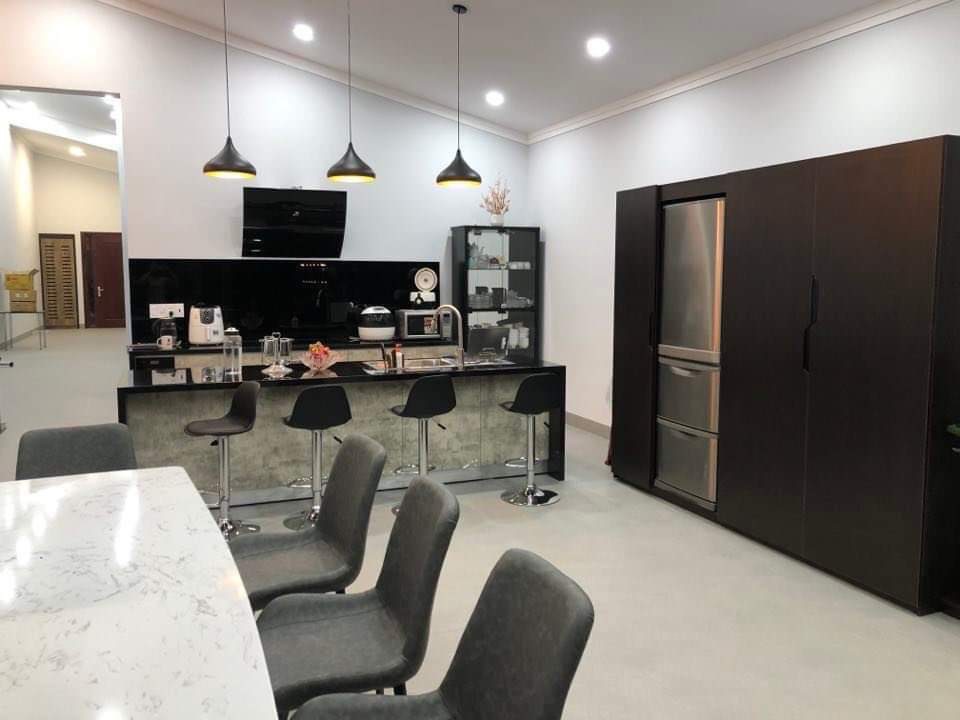 Bán nhà mặt tiền Dã Tượng, Tân An, View như Đà Lạt