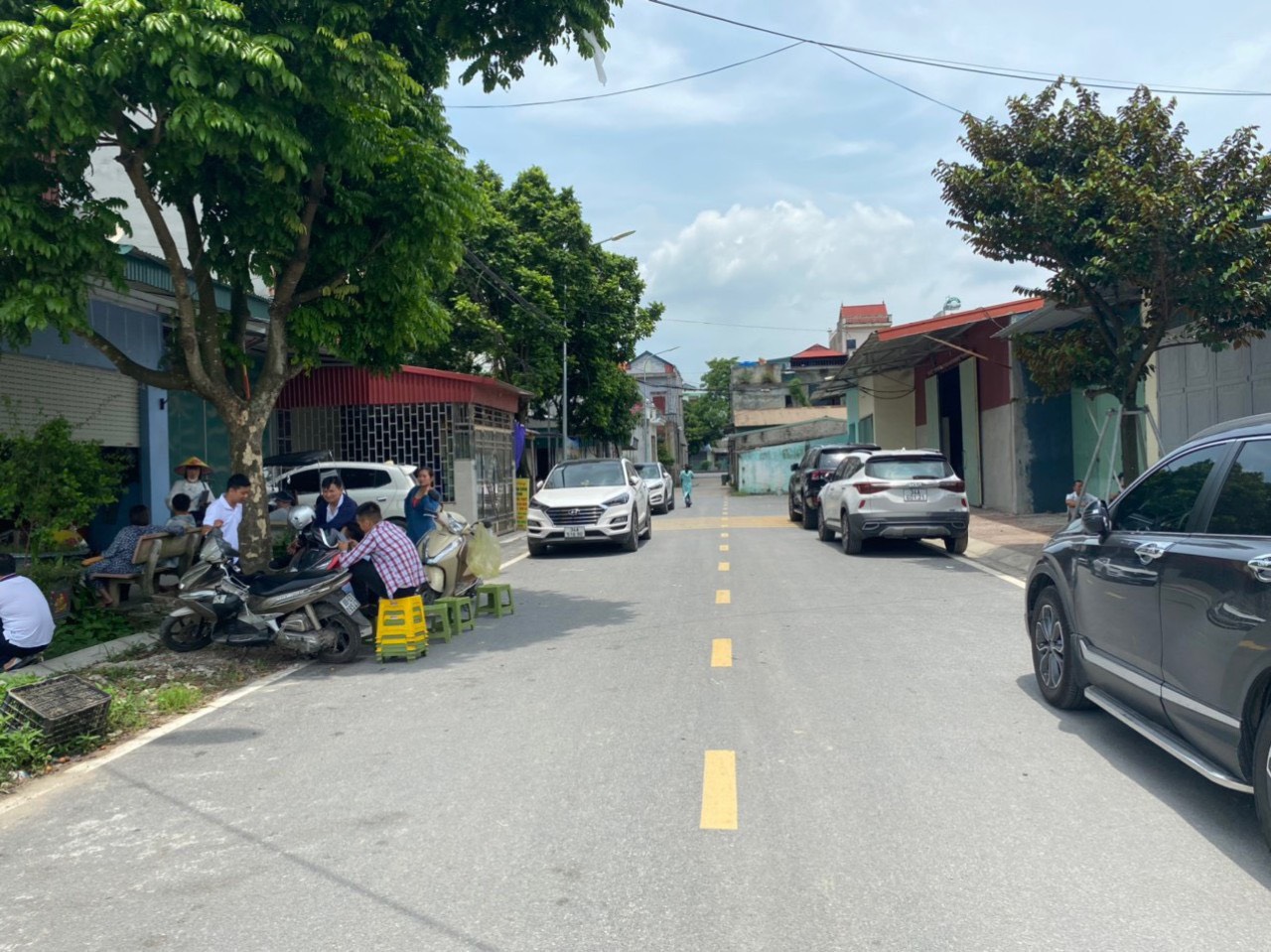 Cần Bán lô góc, trục chính vào khu đấu giá Minh Đức, Mỹ Hào, gần quốc lộ 5A