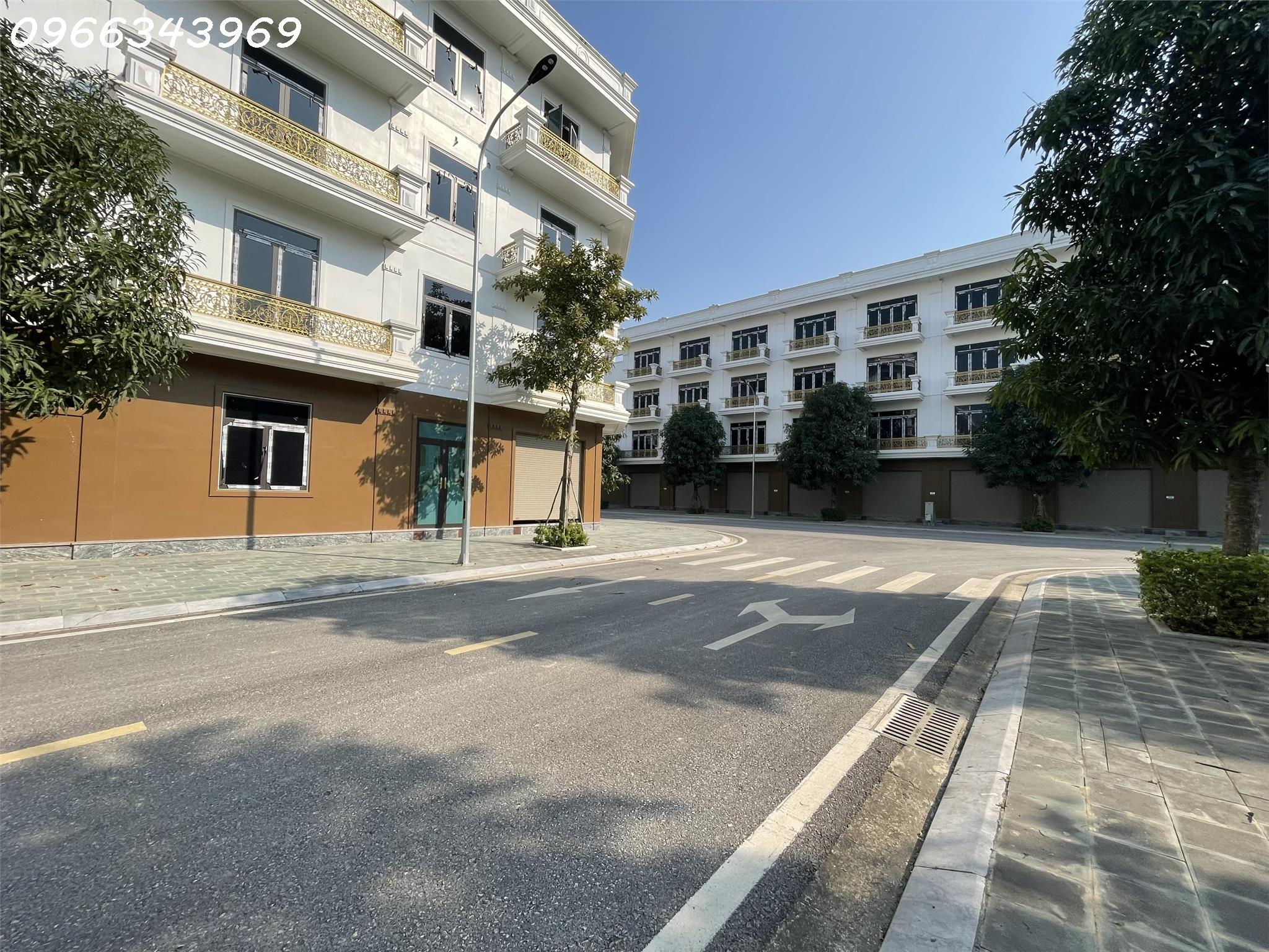 NHÀ 4 TẦNG, BÀN GIAO VÀ SANG TÊN SỔ NGAY. CĐT: 0966 343 969