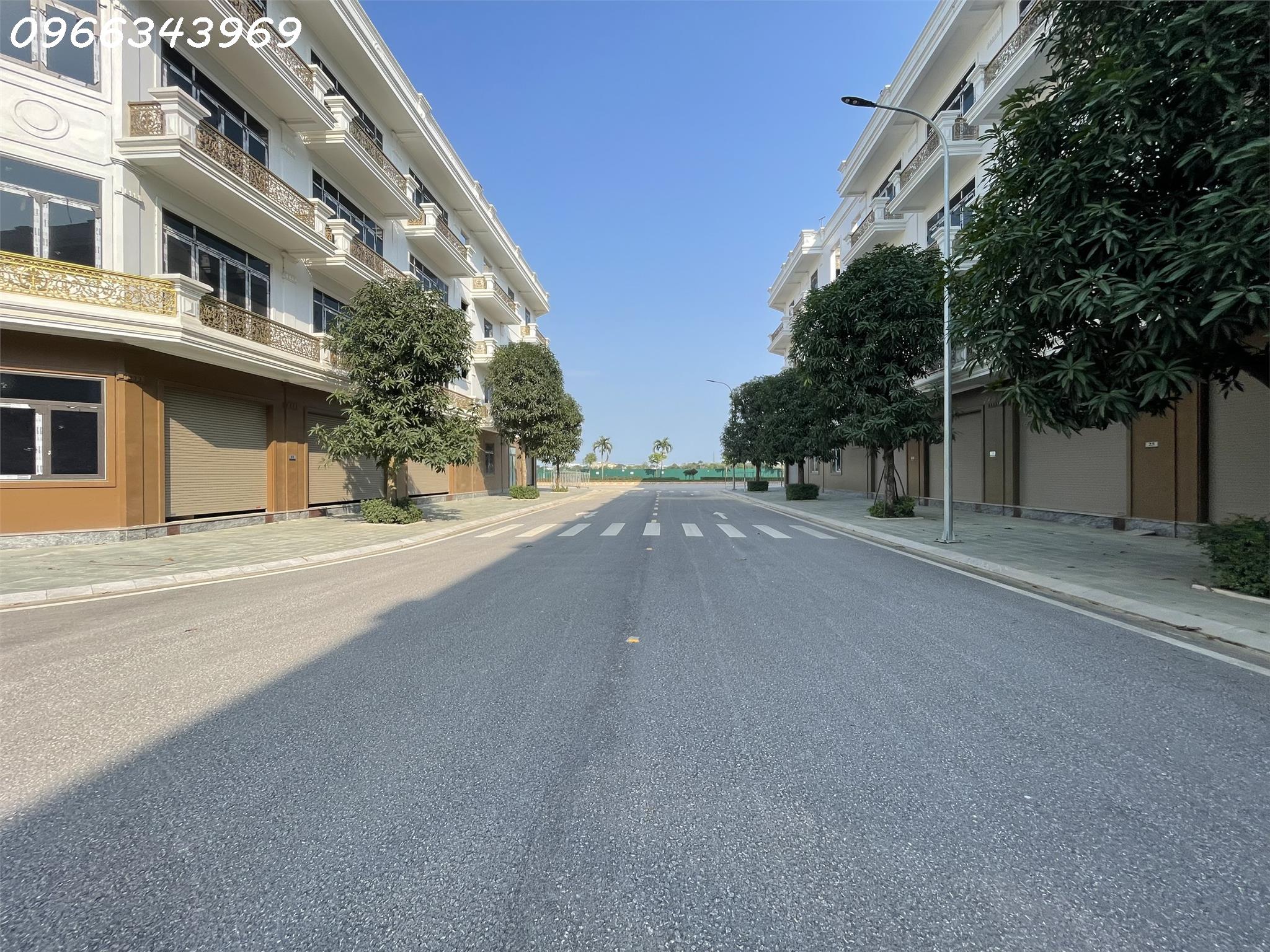 THANH TOÁN TRƯỚC 1,8 TỶ (TỔNG 3,1 TỶ). NHÀ 4 TẦNG, SANG TÊN SỔ NGAY. CĐT: 0966 343 969