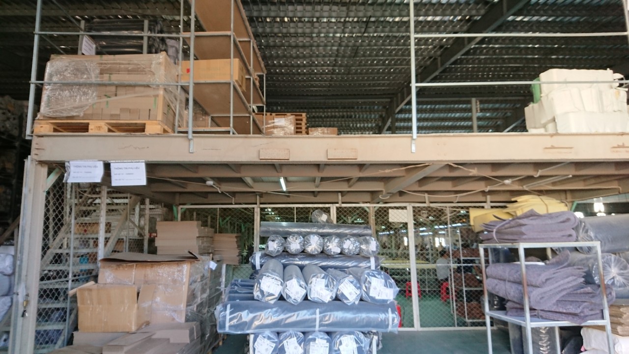 Cho thuê xưởng tân phước khánh tân uyên BD.Dt đất 6907m, diện tích nhà xưởng 4100m.Giá cho thuê 310 triệu 1 tháng