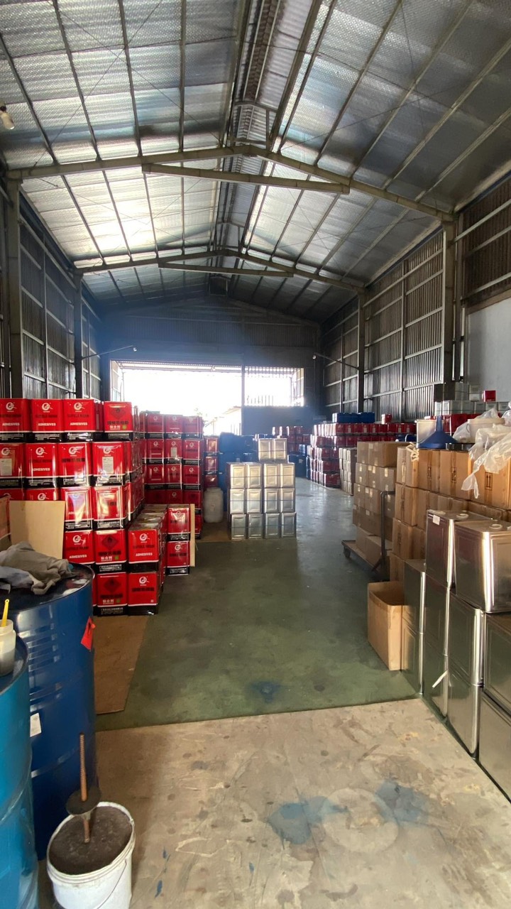 Cho thuê xưởng Định hòa Thủ Dầu Một Bình Dương.Tổng Diện tích 1200m.Giá thuê 35tr /1th/cọc 2 th.Lh 0366632092