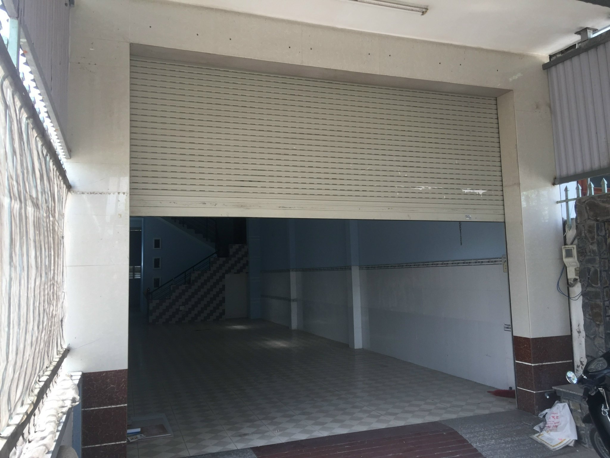 Cần bán gấp nhà mặt tiền đường Lê Duẫn giá 9 tỷ