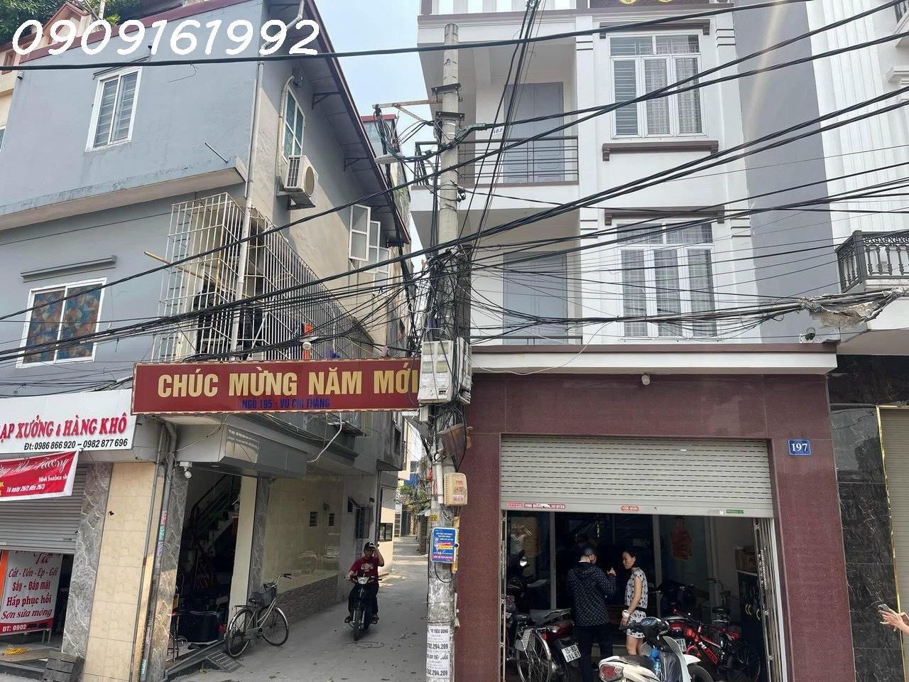 Nhà Lô góc Mặt Đường tại VŨ CHÍ THẮNG - quận Lê Chân - buôn bán ok