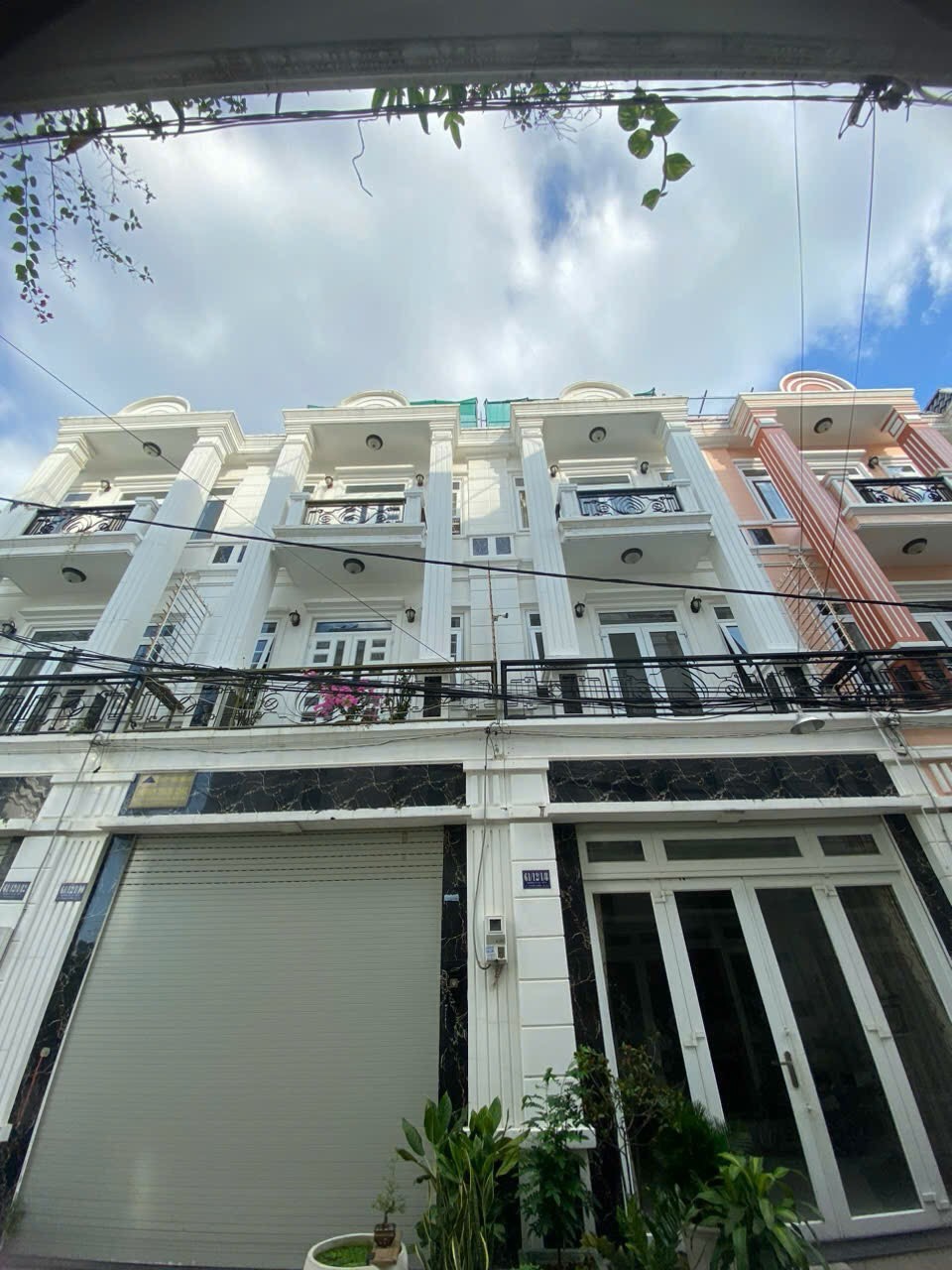 Nhà nguyên căn 5x12m, đẹp 4pn ngay Ủy ban Phường, chợ Thạnh Xuân, giá rẻ