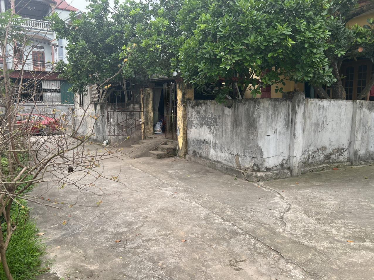 Cần bán gấp 80 Thôn Thái Bình ,Mai Lâm,Đông Anh cách cầu Đông Trù 1km giá chỉ 4xtr/m LH e Khải 0376692001