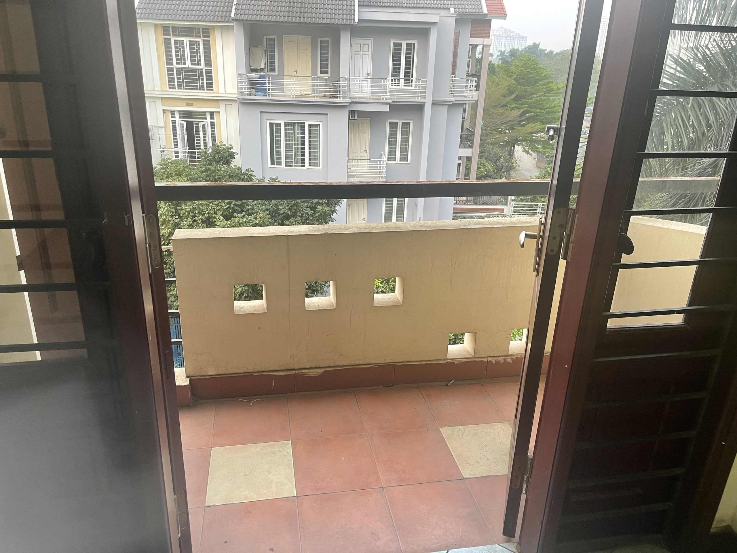 Chính chủ cho thuê phòng trọ tại số 136 Hồ Tùng Mậu (trong khu đô thị Cầu Diễn).