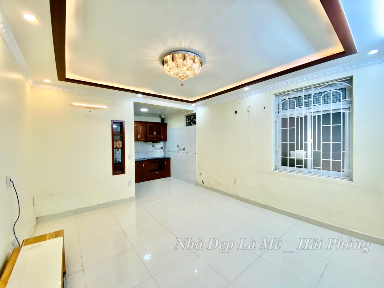 Bán nhà mặt ngõ ĐÌnh ĐÔng thông Lạch Tray, diện tích 39m 3 tầng GIÁ 2.3 tỉ