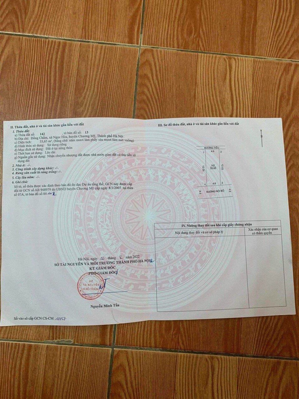 Đồng chằm Ngọc hoà chúc sơn Một lô duy nhất xuất hiện trên thị trường Dt:55.6 m vuông vắn Cách ql6 50 m tỉnh lộ 419