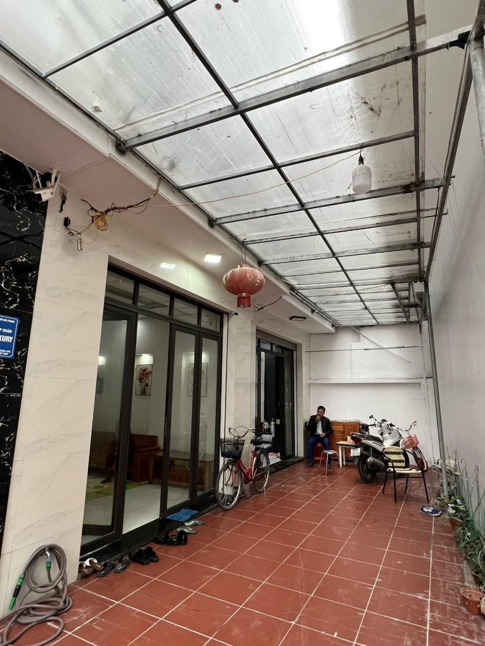 Bán nhà Ngô Gia Tư, diện tích 40m 3 tầng GIÁ chỉ 2.29 tỉ gần Trung Hành