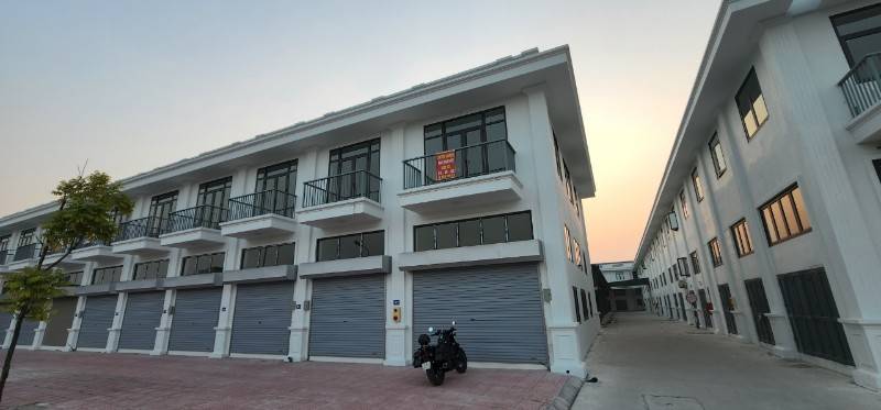 Chỉ Nhỉnh 1 tỷ Kiot chợ đầu mối huyện Quỳnh Phụ, Thái Bình