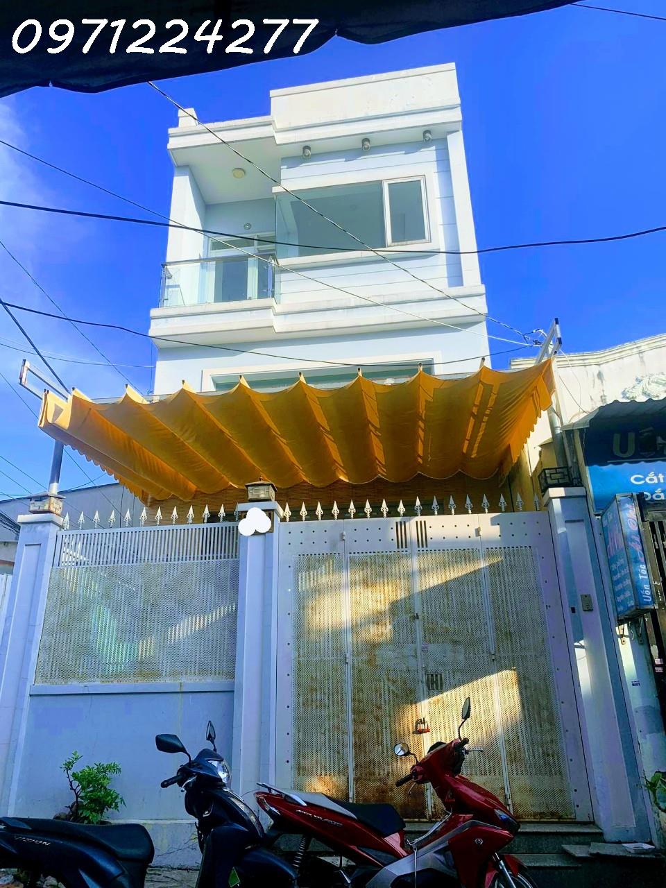 CẦN BÁN NHÀ ĐƯỜNG TAM BINH - HIỆP BÌNH CHÁNH - THỦ ĐỨC DT= 80M2 ( 5 X 16 ) 3 TẦNG + 4PN + 3WC