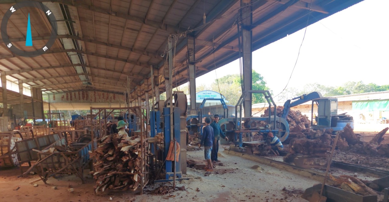 Bán xưởng Bến Cát Bình Dương. Diện tích đất 15.000m.Xưởng 6.000m.Giá 40ty Lh 0366632092