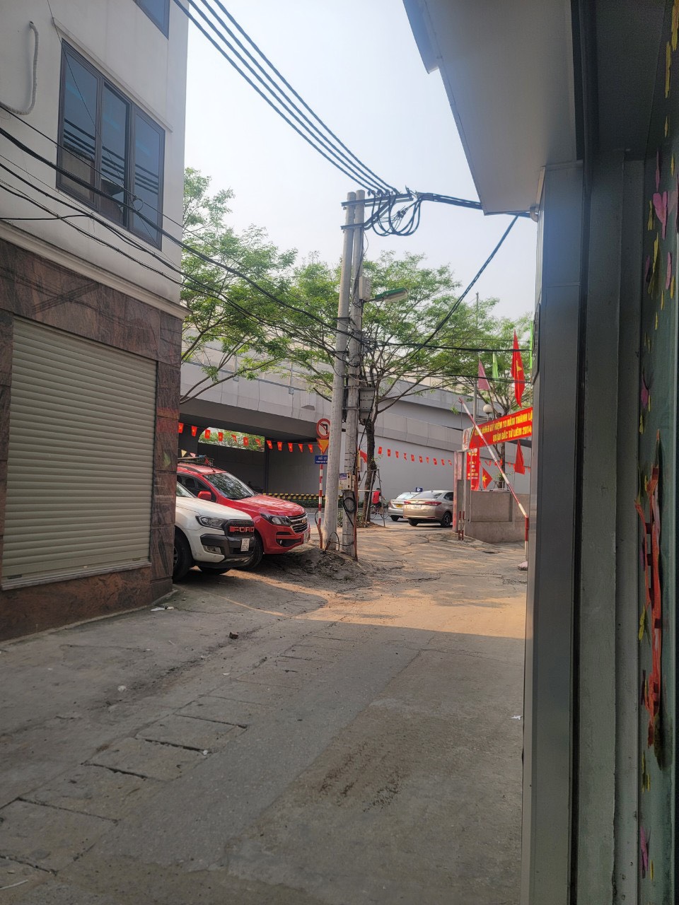 CHO THUÊ PHÒNG TẦNG 4 SỐ 25 NGÕ 251 ĐƯỜNG PHẠM VĂN ĐỒNG, PHƯỜNG CỔ NHUẾ 1, QUẬN BẮC TỪ LIÊM, HÀ NỘI