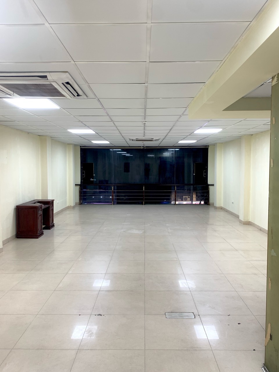 CHO THUÊ MẶT BẰNG TẦNG 3 MẶT ĐƯỜNG LỚN PHƯỜNG XUÂN LA, QUẬN TÂY HỒ, HÀ NỘI