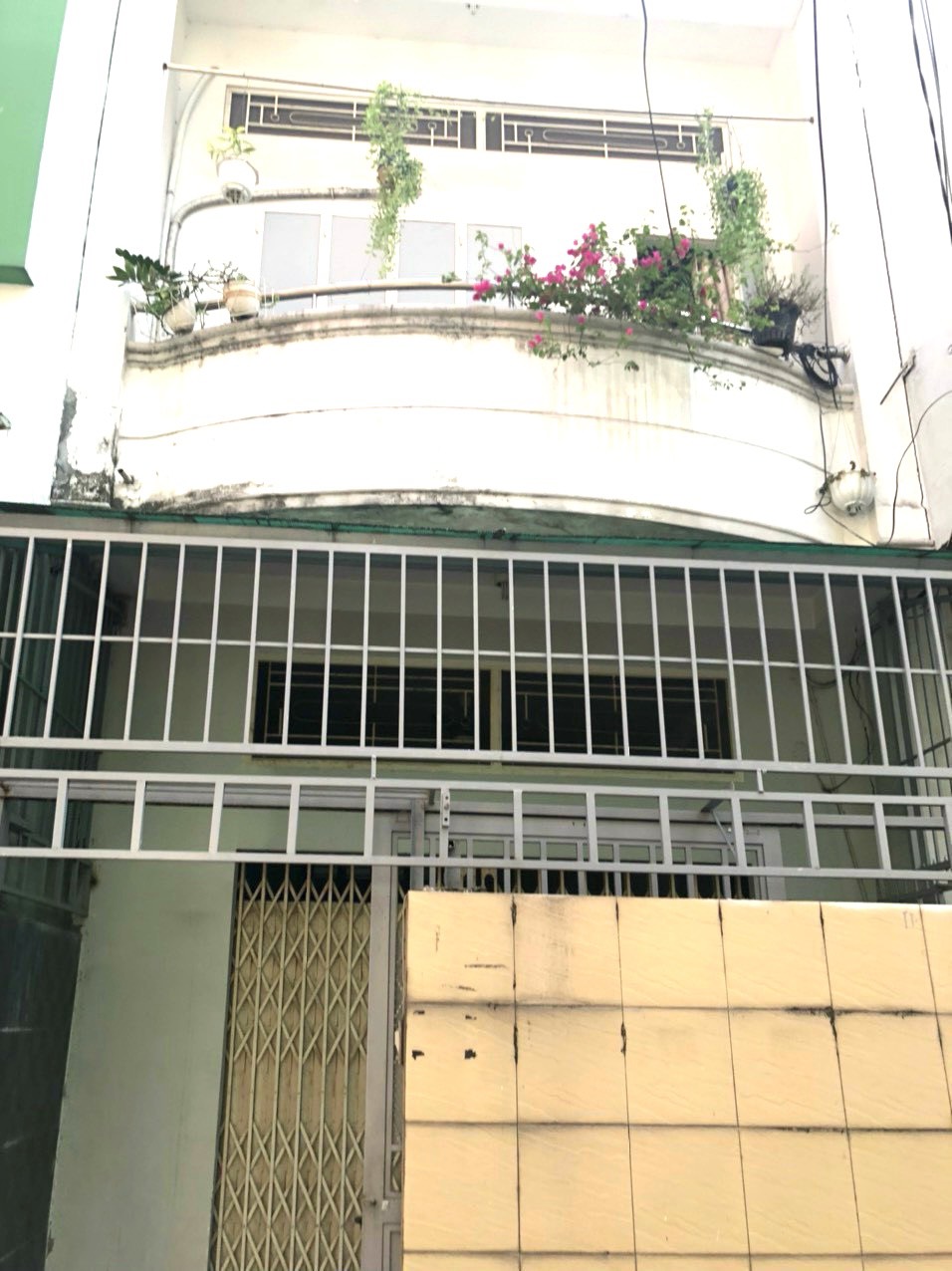 Bán nhà MTKD kế mặt tiền Lũy Bán Bích quận Tân Phú 60m2 chỉ 7,5 tỷ TL