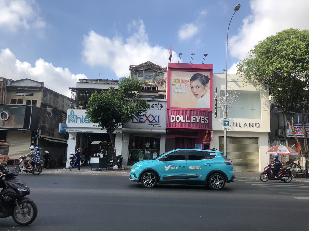 Quận Gò Vấp ! SANG NHƯỢNG MẶT BẲNG QUANG TRUNG, Tel : 0989306924 ( Chính chủ )