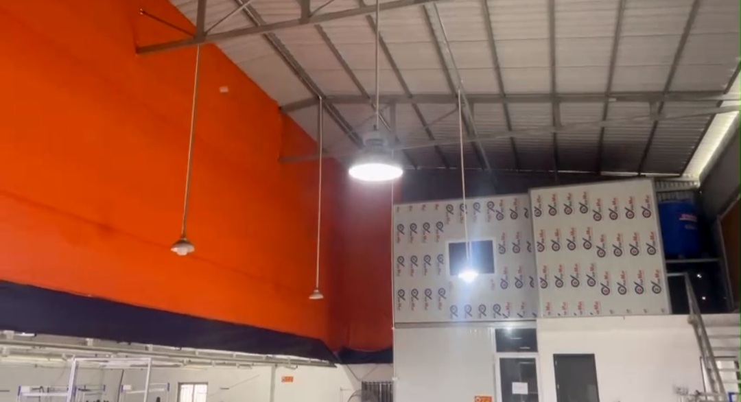 Cho thuê kho xưởng tại đường quốc lộ 6 đoạn Chương Mỹ, Chúc Sơn, ngay gần KCN Phú Nghĩa, diện tích 400m đường xe