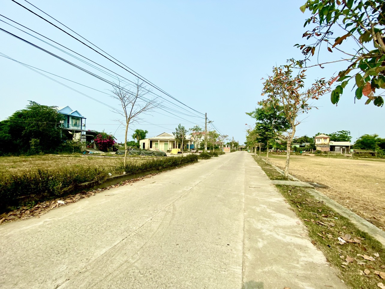 Bán Lô Đất gần thị trấn Nam Phước- Cách Hội An 6km.150m2 ngang 6m giá 670 sẵn sổ