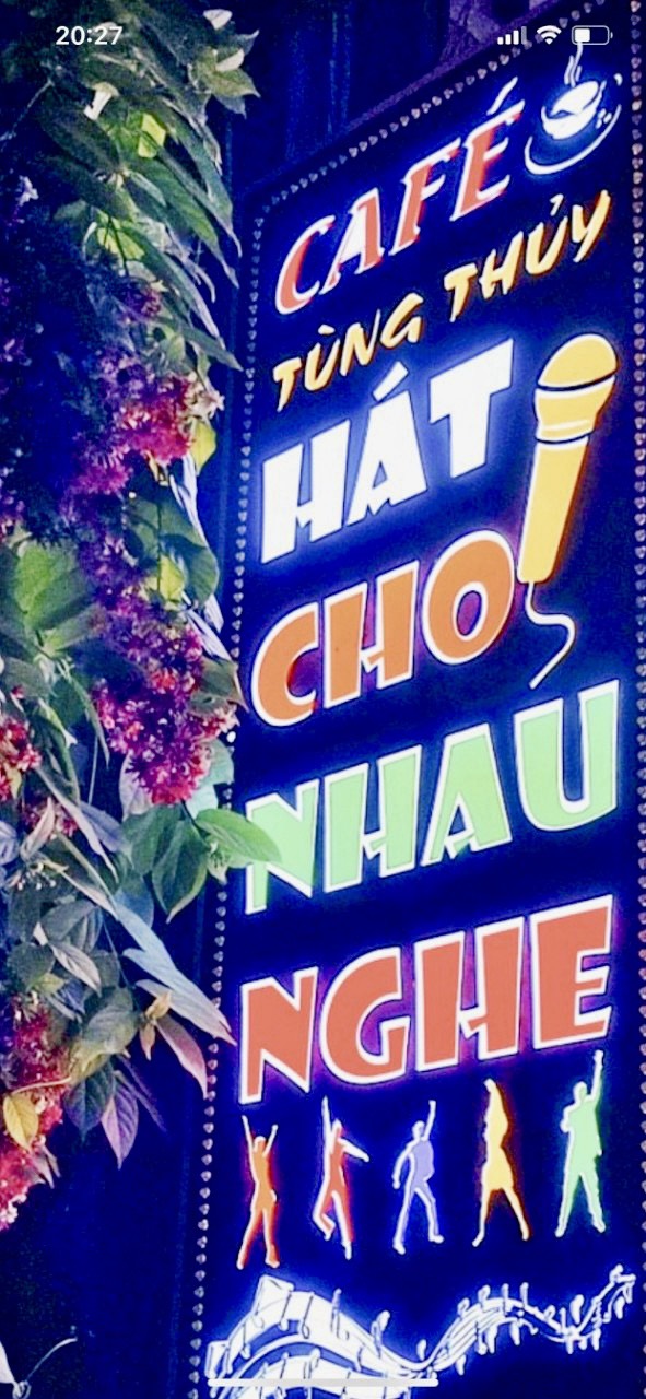 CÀ PHÊ TÙNG THỦY HÁT MIỄN PHÍ TẦNG 1