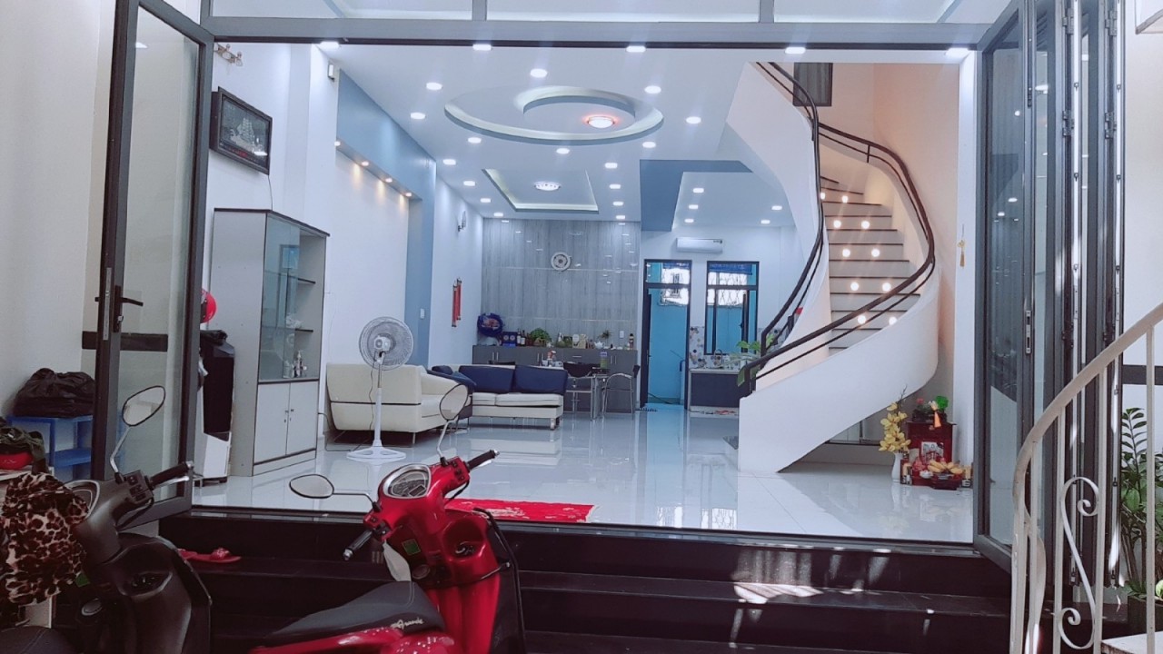 BIệt Thự Lê Văn Thọ Gò Vấp, 6m1 x22m, 3 tầng, hẻm 5m, Giảm sốc 2 tỷ