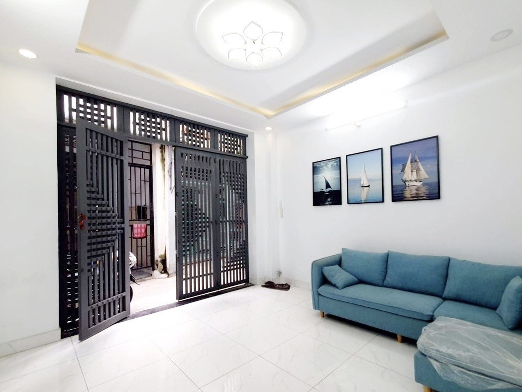 Bán nhà tại Quận 9 - Nhà mới ở ngay - tăng nhơn phú B - quận 9