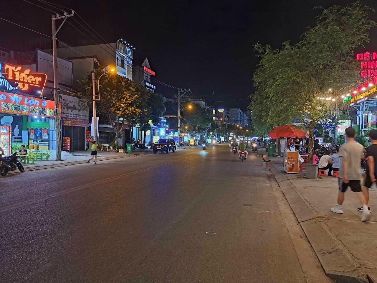 Siêu VIP: Nhà 4 lầu. Mặt tiền kinh doanh cực đỉnh. Thu nhập hơn 100tr/tháng