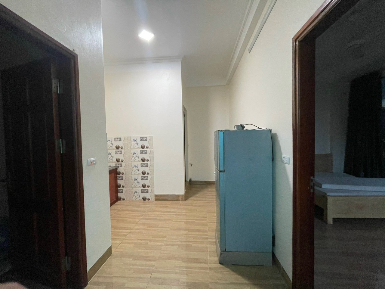 Cho thuê phòng 35m2, tầng 3,FULL ĐỒ, số 52 phố Trung Tựu gần ĐH Công nghiệp HN