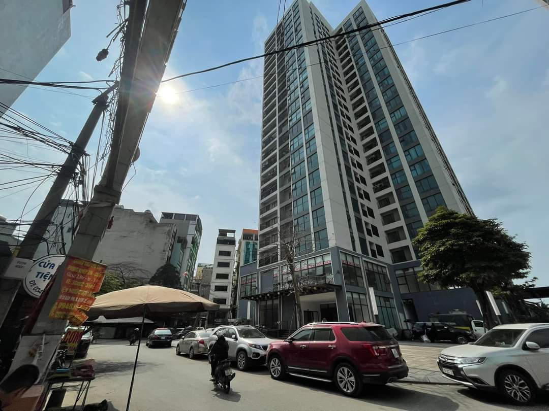 Bán Gấp! Mảnh Đất Siêu Hiếm, Phố Lê Đức Thọ 84m x C4 x Mt 4.6m. Giá 17 Tỷ.